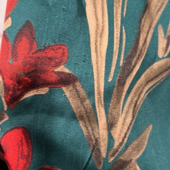 Radiant Elegance Green Floral Print Balloon Sleeve Wrap Mini Dress Medium - Picture 8 of 10